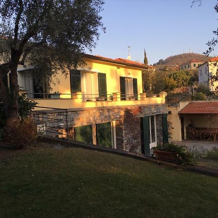 La Casa Di Fedra Villa Imperia Exteriör bild