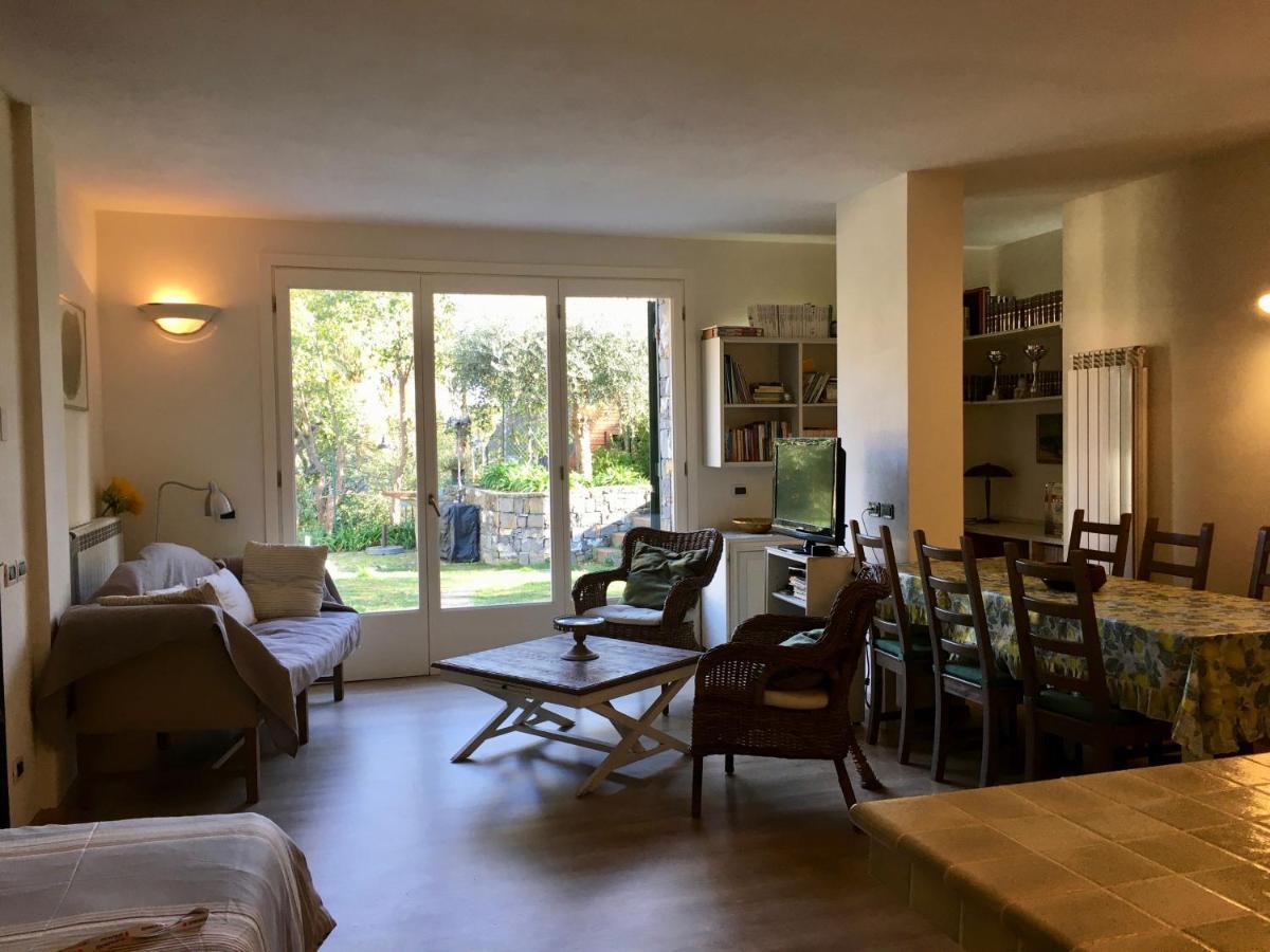 La Casa Di Fedra Villa Imperia Exteriör bild