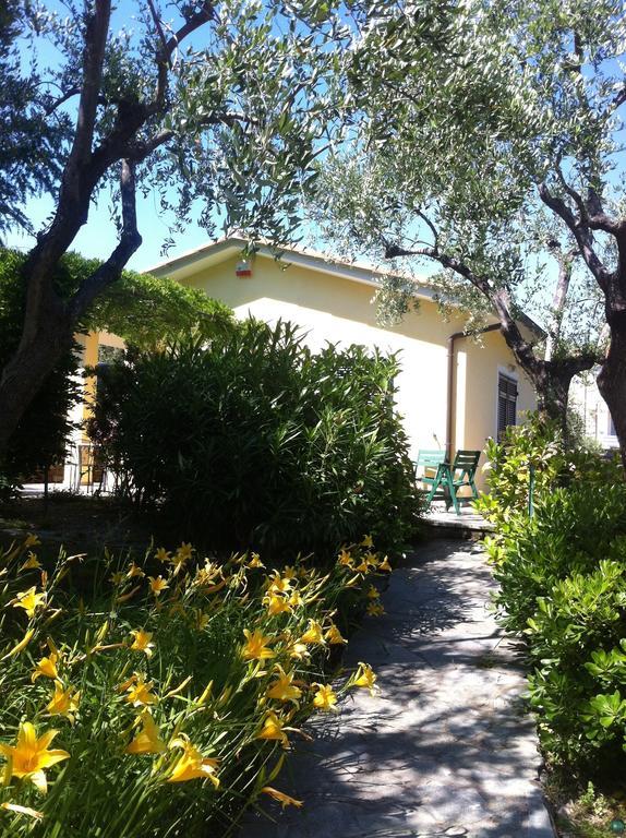 La Casa Di Fedra Villa Imperia Rum bild