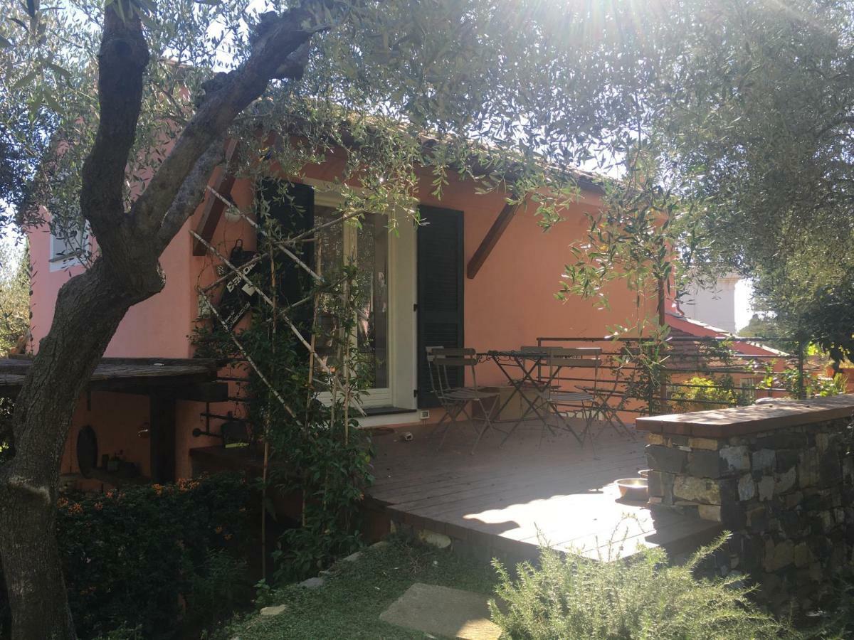 La Casa Di Fedra Villa Imperia Exteriör bild